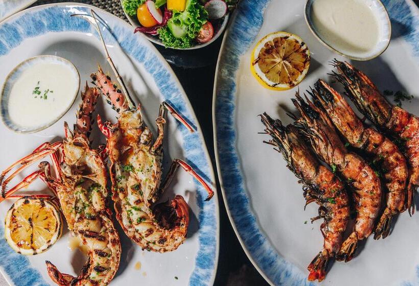 هتل Ja Manafaru, Maldives