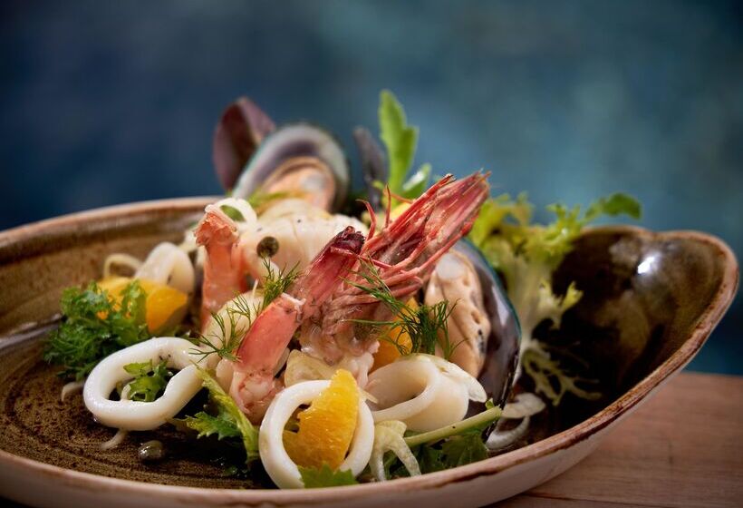 هتل Ja Manafaru, Maldives