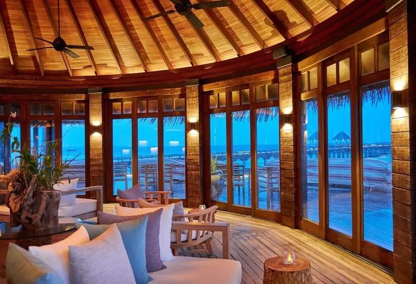 هتل JA Manafaru, Maldives