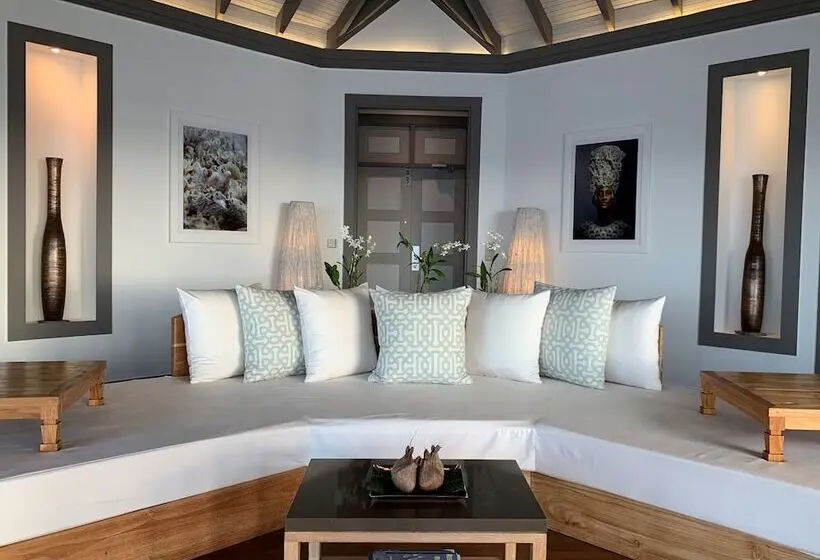 هتل JA Manafaru, Maldives