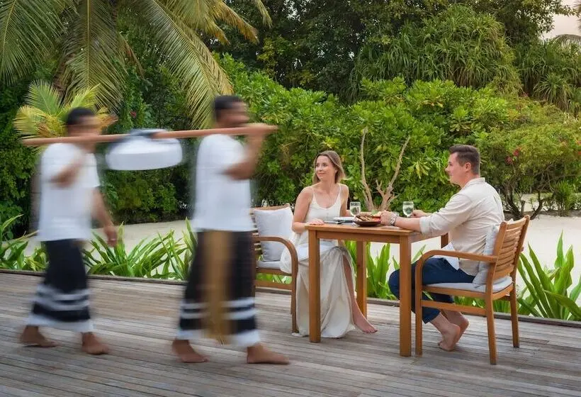 هتل JA Manafaru, Maldives