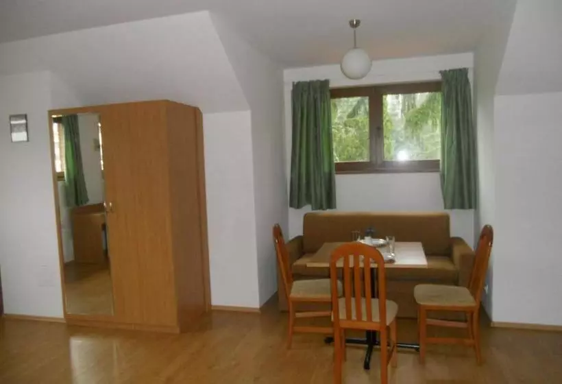 호텔 Villa Kokiche