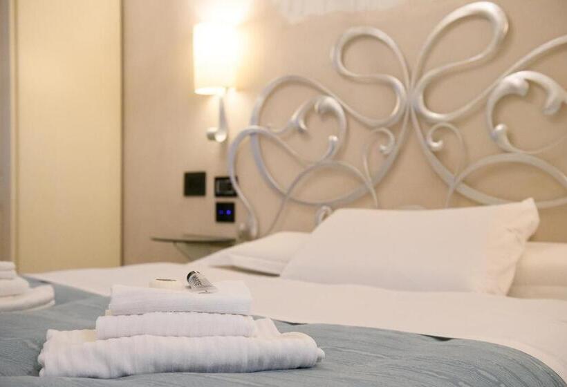 Hotel Luxury Ripetta 2