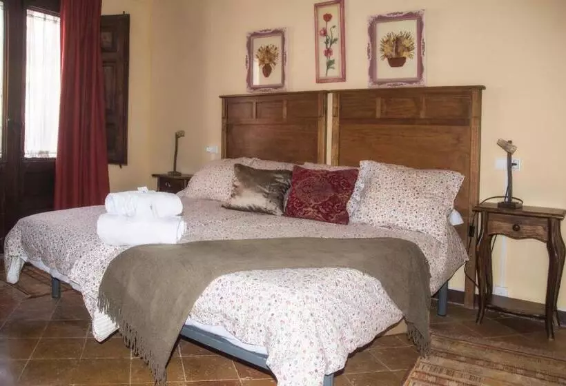 فندق Posada Abadia De Sietamo