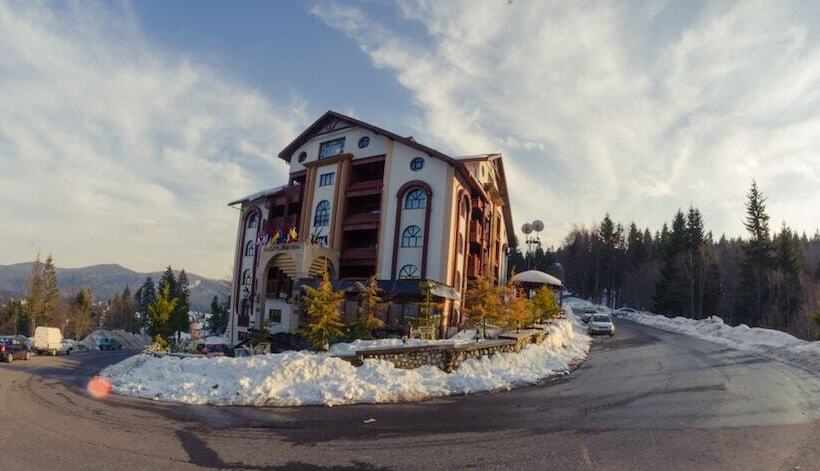 בית מלון כפרי Predeal Comfort Suites