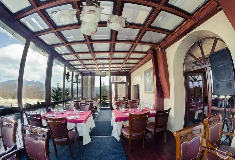 Отель Predeal Comfort Suites