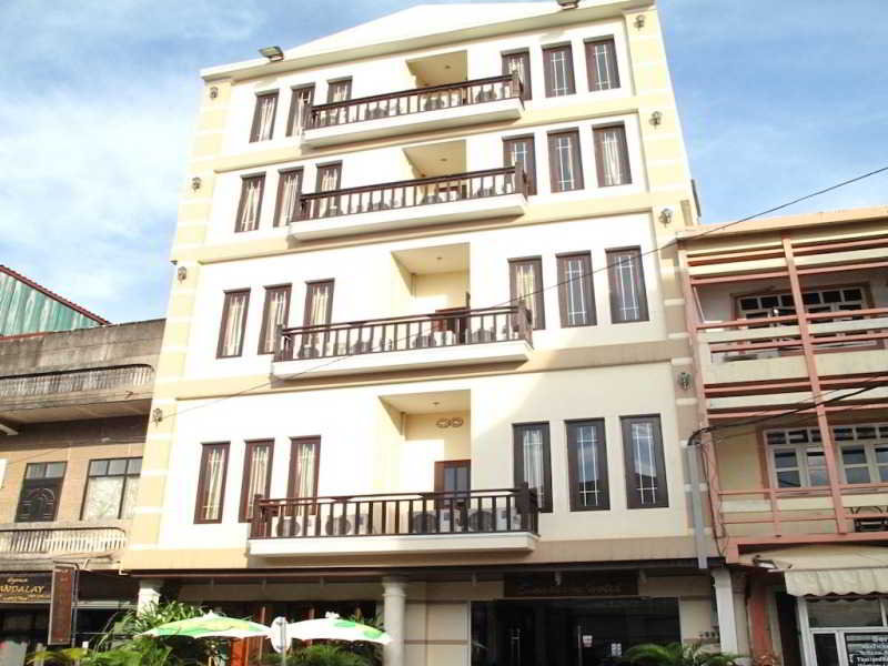 ホテル Sinnakhone