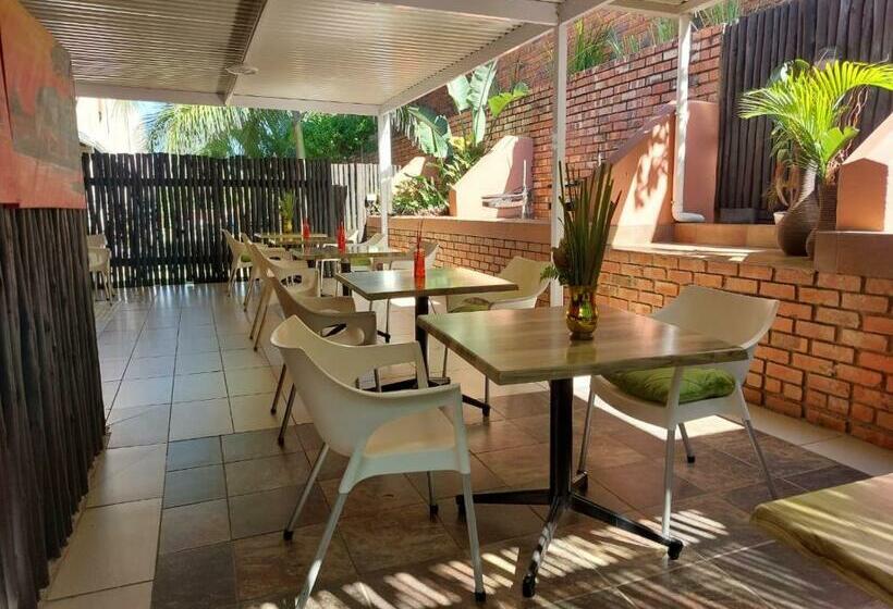 בית מלון כפרי St Lucia Lodge