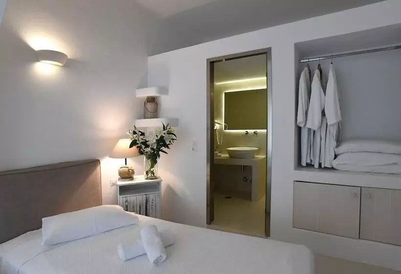 هتل Vincenzo Family Rooms
