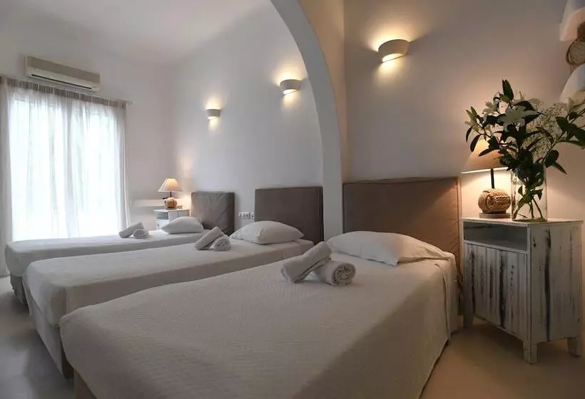 هتل Vincenzo Family Rooms