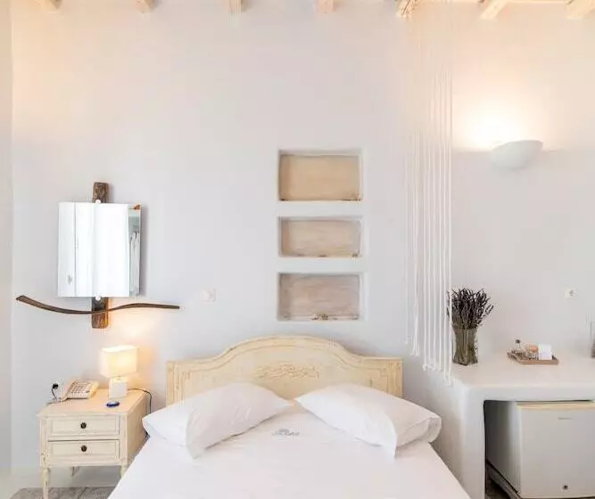 هتل Vincenzo Family Rooms