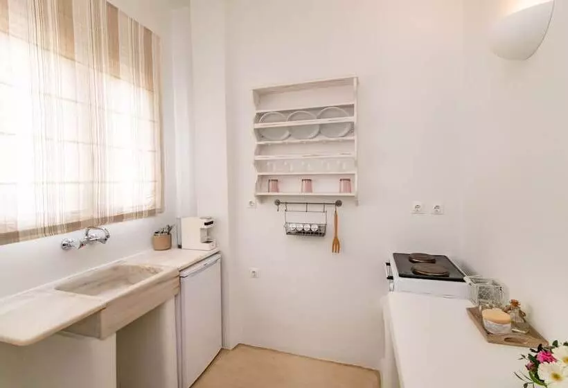هتل Vincenzo Family Rooms