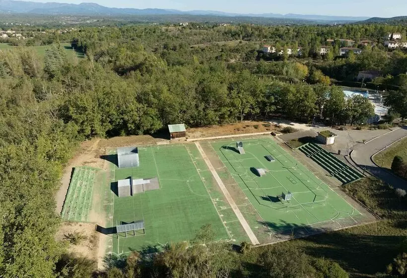 レジデンス Village Pierre & Vacances Le Rouret