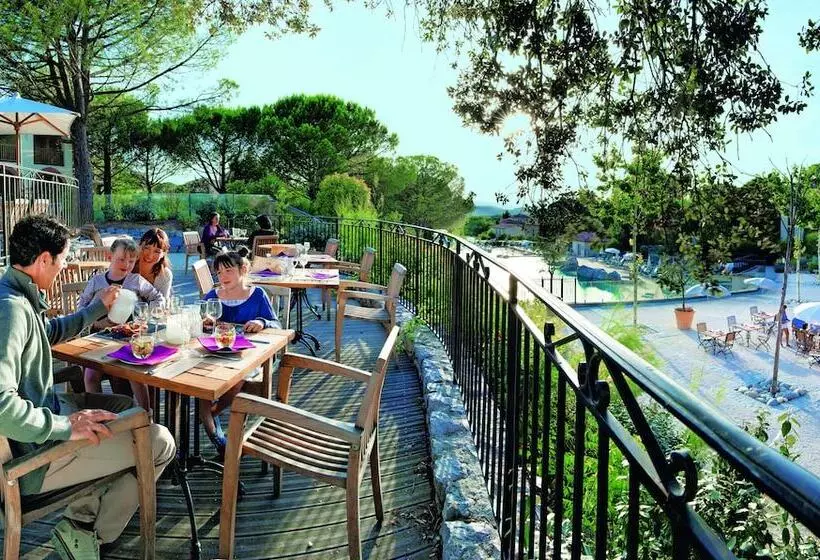 レジデンス Village Pierre & Vacances Le Rouret