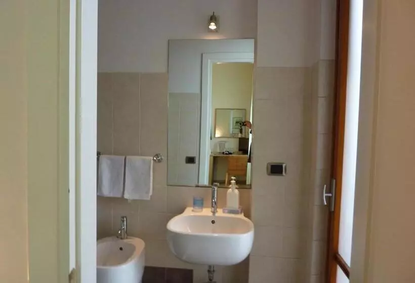 تختخواب و صبحانه A Firenze Da Paolo