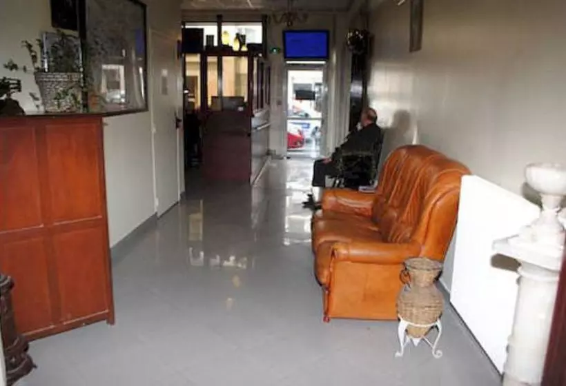 ホテル Hôtel De Ménilmontant