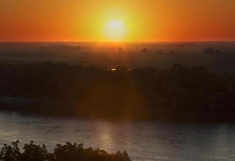 فندق Holiday Inn Express Boonville, An Ihg