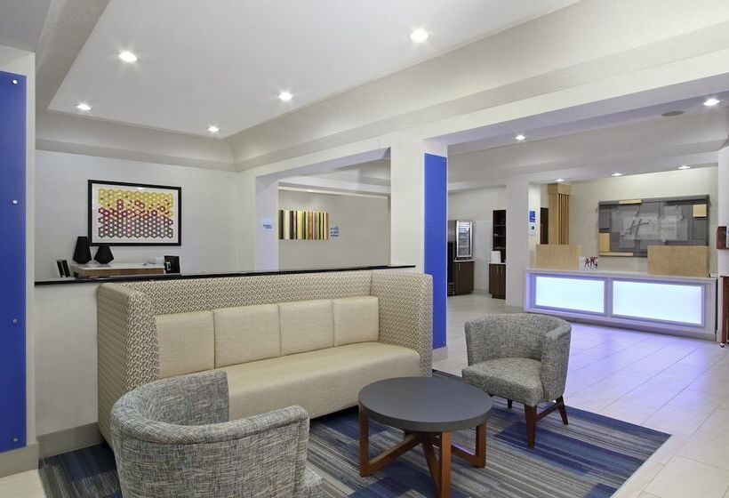 فندق Holiday Inn Express Boonville, An Ihg