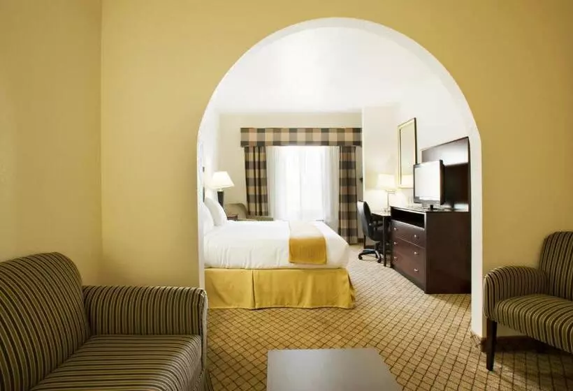 ホテル Holiday Inn Express Childress, An Ihg