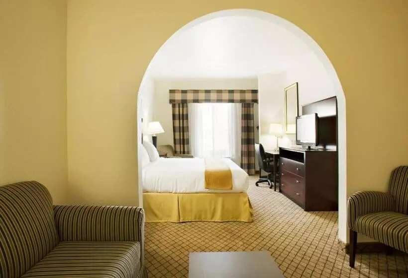 ホテル Holiday Inn Express Childress, An Ihg