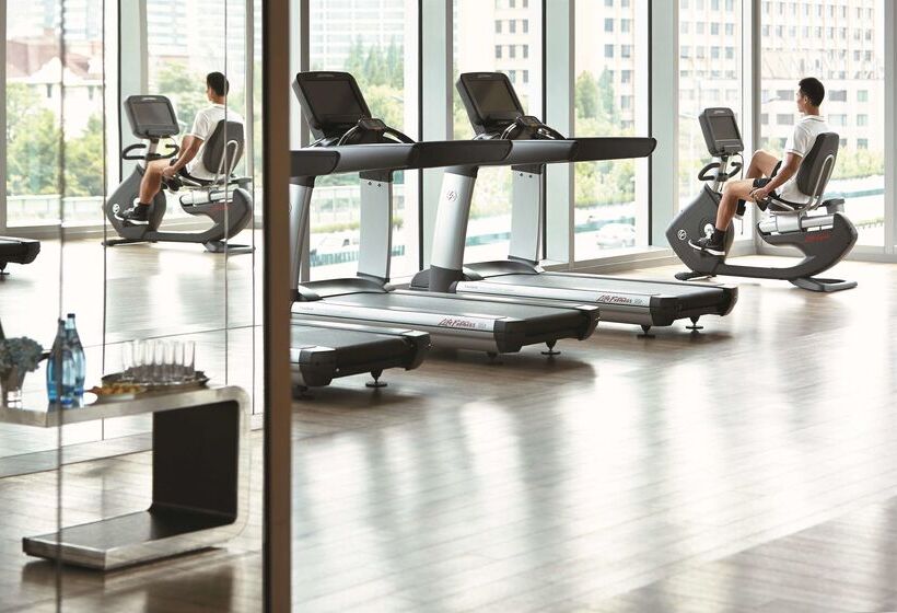 호텔 Jing An Shangrila, Shanghai