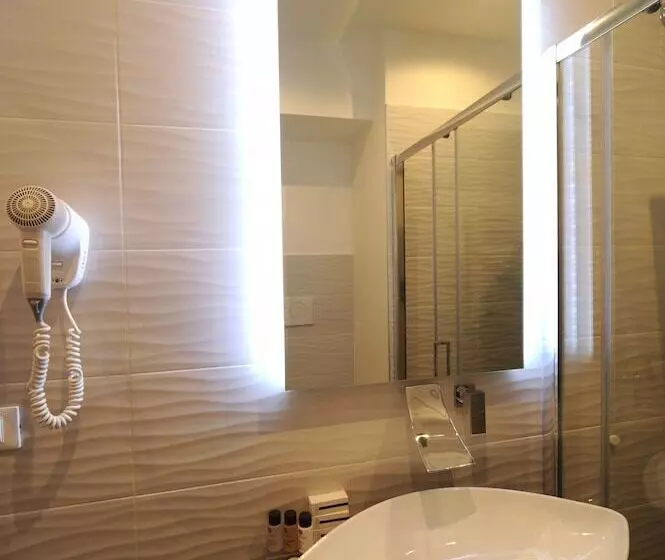 هتل My Suites Piazza Di Spagna