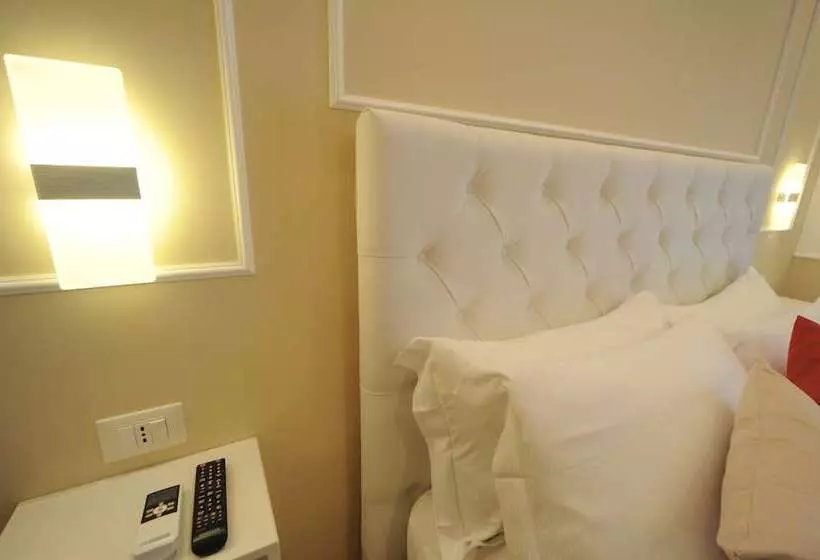 هتل My Suites Piazza Di Spagna