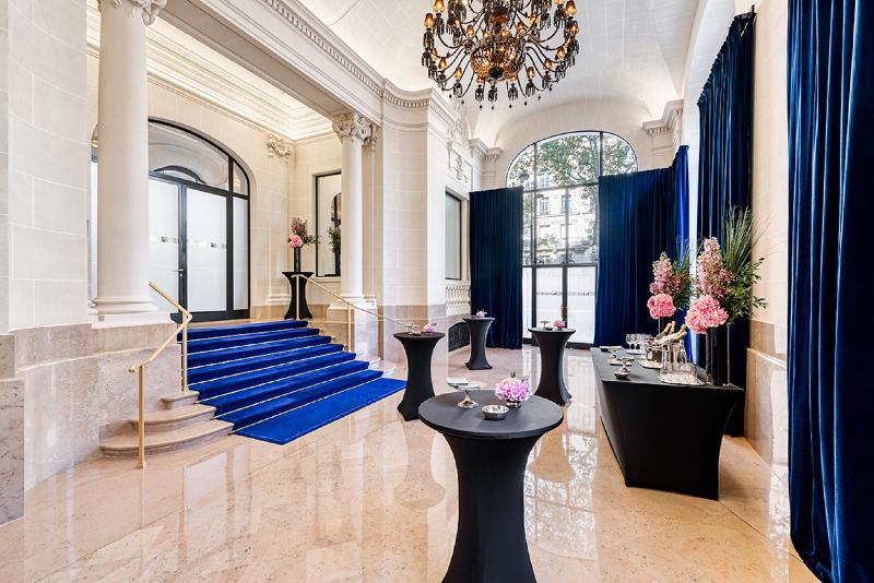 ホテル The Peninsula Paris