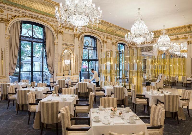 ホテル The Peninsula Paris