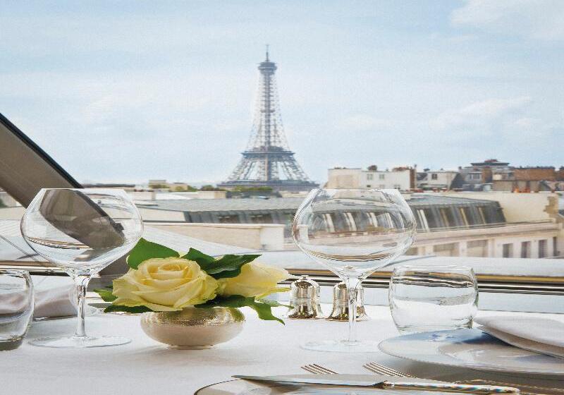 ホテル The Peninsula Paris