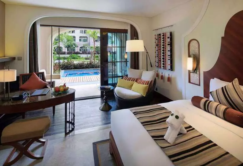 Hotel Wyndham Grand Plaza Royale Hainan Longmu