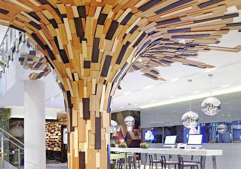 Novotel London Brentford