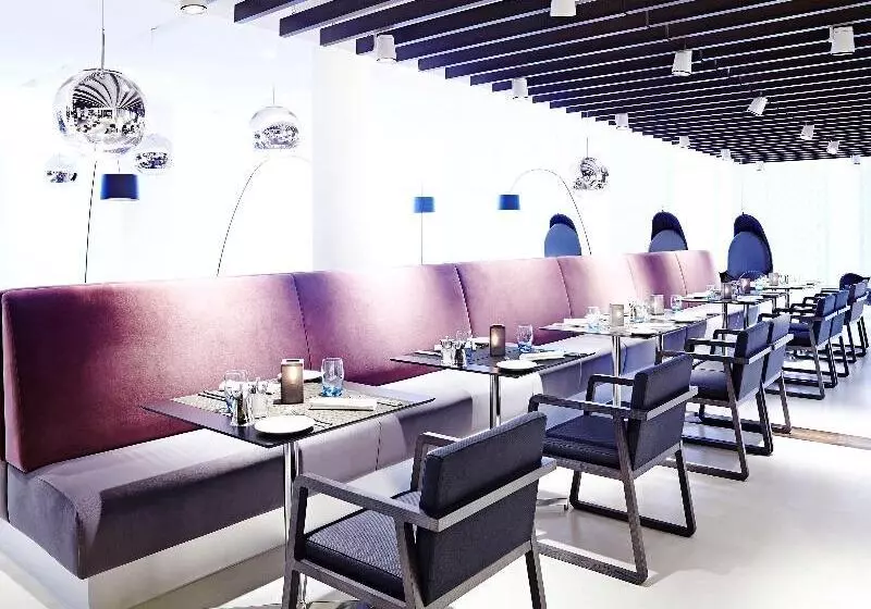 Novotel London Brentford