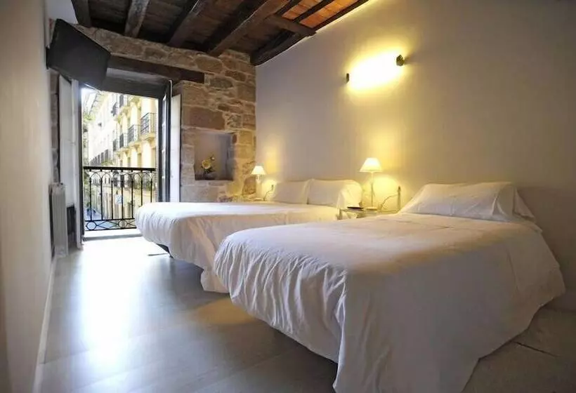 پانسیون Artea Narrika