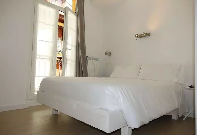 پانسیون Artea Narrika