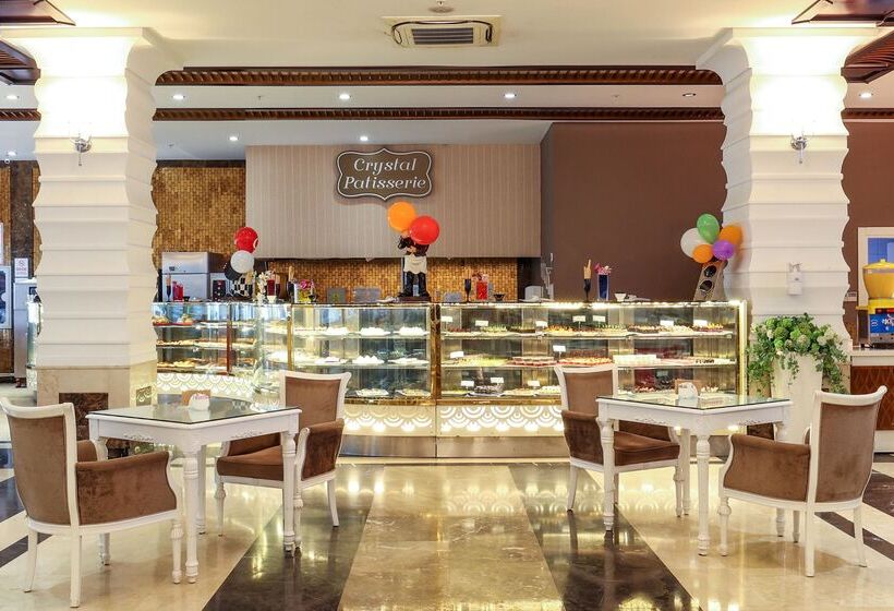 Crystal Waterworld Resort & Spa - Ultimate All Inclusive