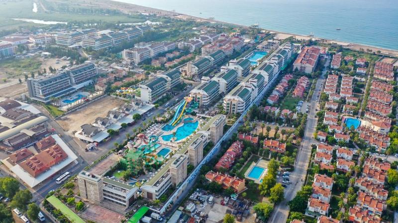 Crystal Waterworld Resort & Spa - Ultimate All Inclusive