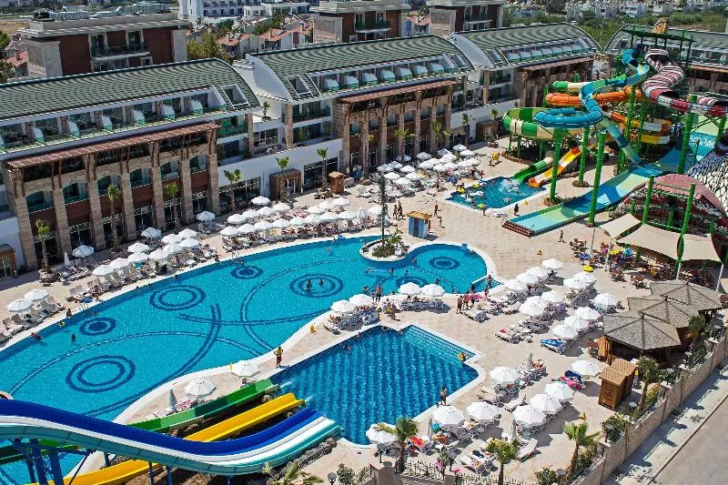Crystal Waterworld Resort & Spa - Ultimate All Inclusive