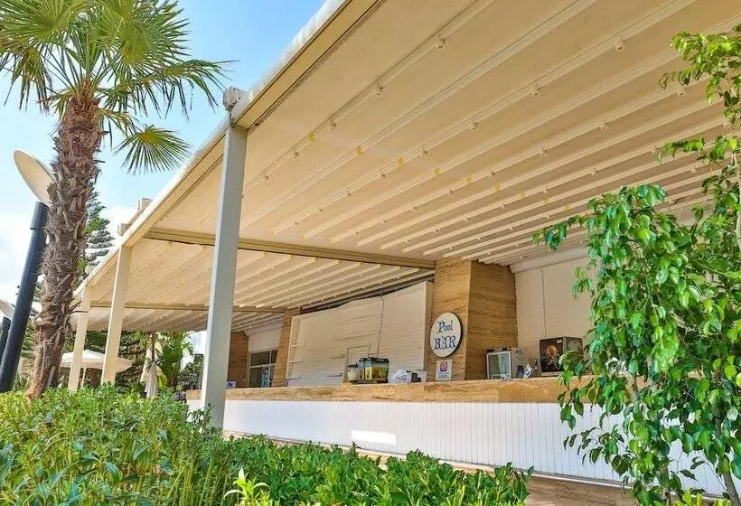 Crystal Waterworld Resort & Spa - Ultimate All Inclusive