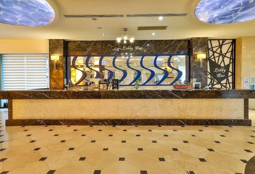 Crystal Waterworld Resort & Spa - Ultimate All Inclusive