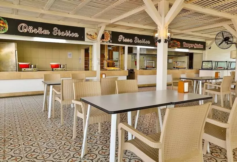 Crystal Waterworld Resort & Spa - Ultimate All Inclusive