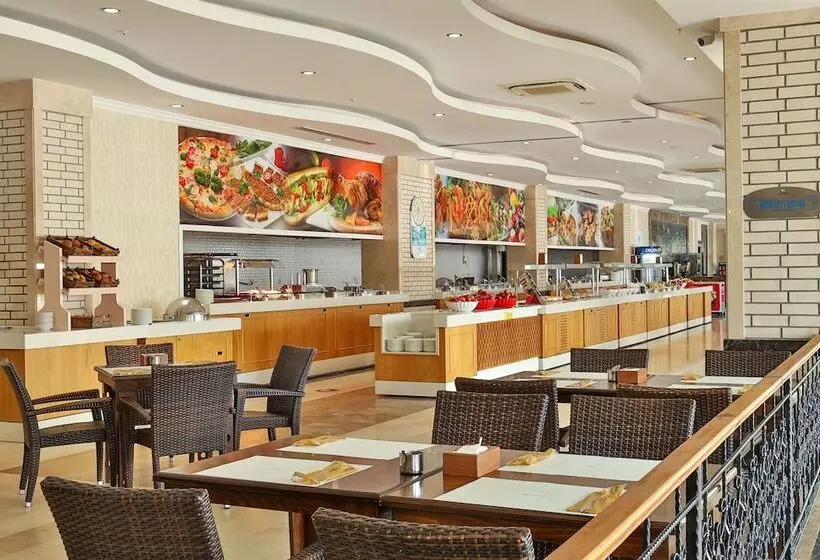 Crystal Waterworld Resort & Spa - Ultimate All Inclusive