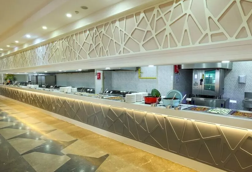 Crystal Waterworld Resort & Spa - Ultimate All Inclusive