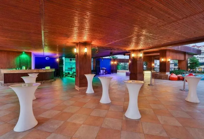 Crystal Waterworld Resort & Spa - Ultimate All Inclusive