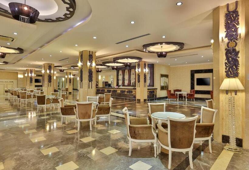 Crystal Waterworld Resort & Spa - Ultimate All Inclusive