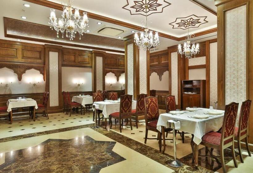 Crystal Waterworld Resort & Spa - Ultimate All Inclusive