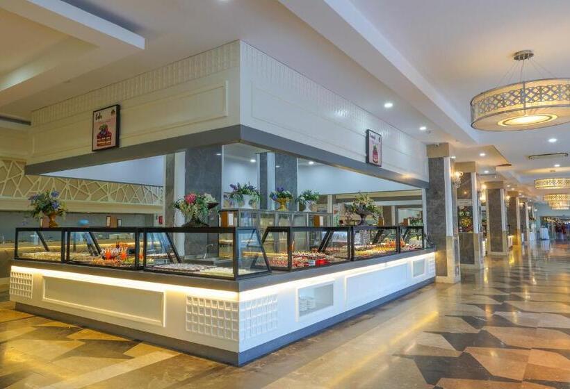 Crystal Waterworld Resort & Spa - Ultimate All Inclusive