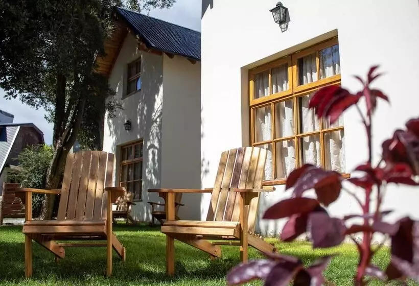 Apart Hotel Bungalows El Viejo Cipres