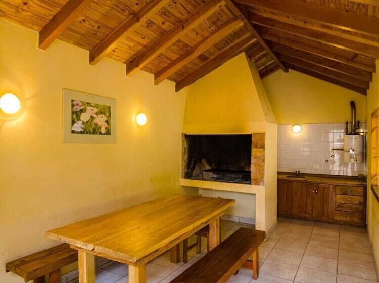 Apart Hotel Bungalows El Viejo Cipres