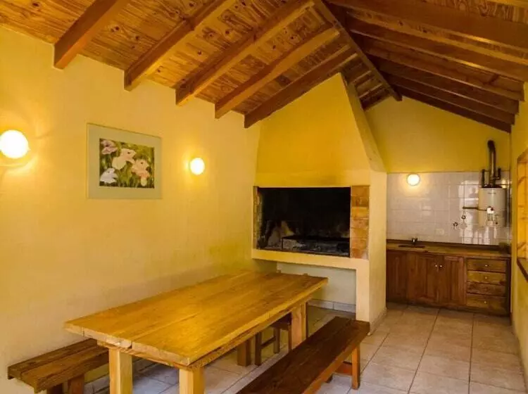 Apart Hotel Bungalows El Viejo Cipres